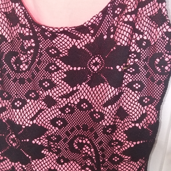 AMPM Pink Sleeveless Halter Mini Dress - Picture 4 of 4